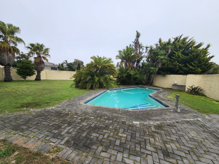 4 Bedroom Property for Sale in Blouberg Rise Western Cape